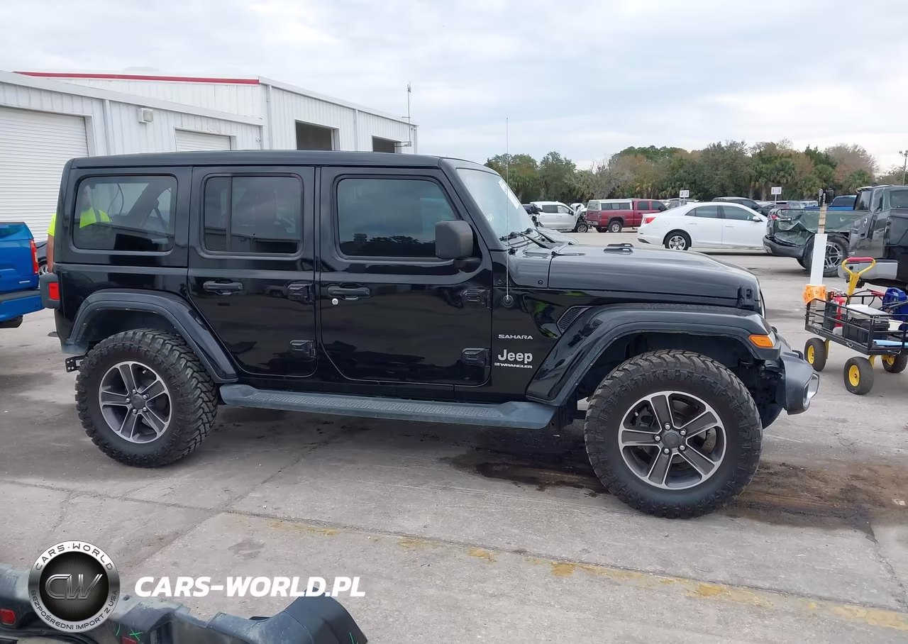 2023 Jeep Wrangler 4-Door Sahara 4X4 VIN:1C4HJXEN1PW630081 - 14