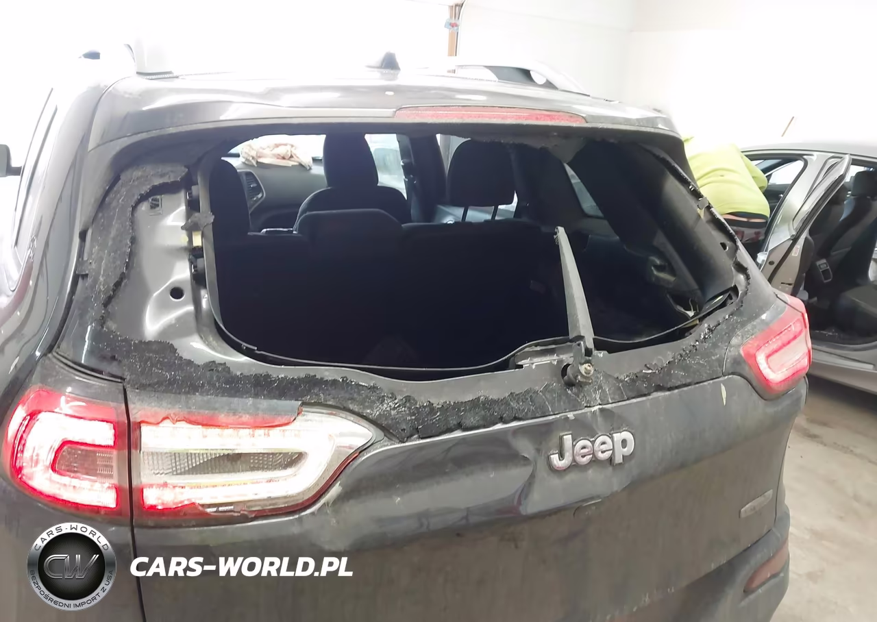 2017 Jeep Cherokee Latitude 4X4 VIN:1C4PJMCS0HW551344 - 20