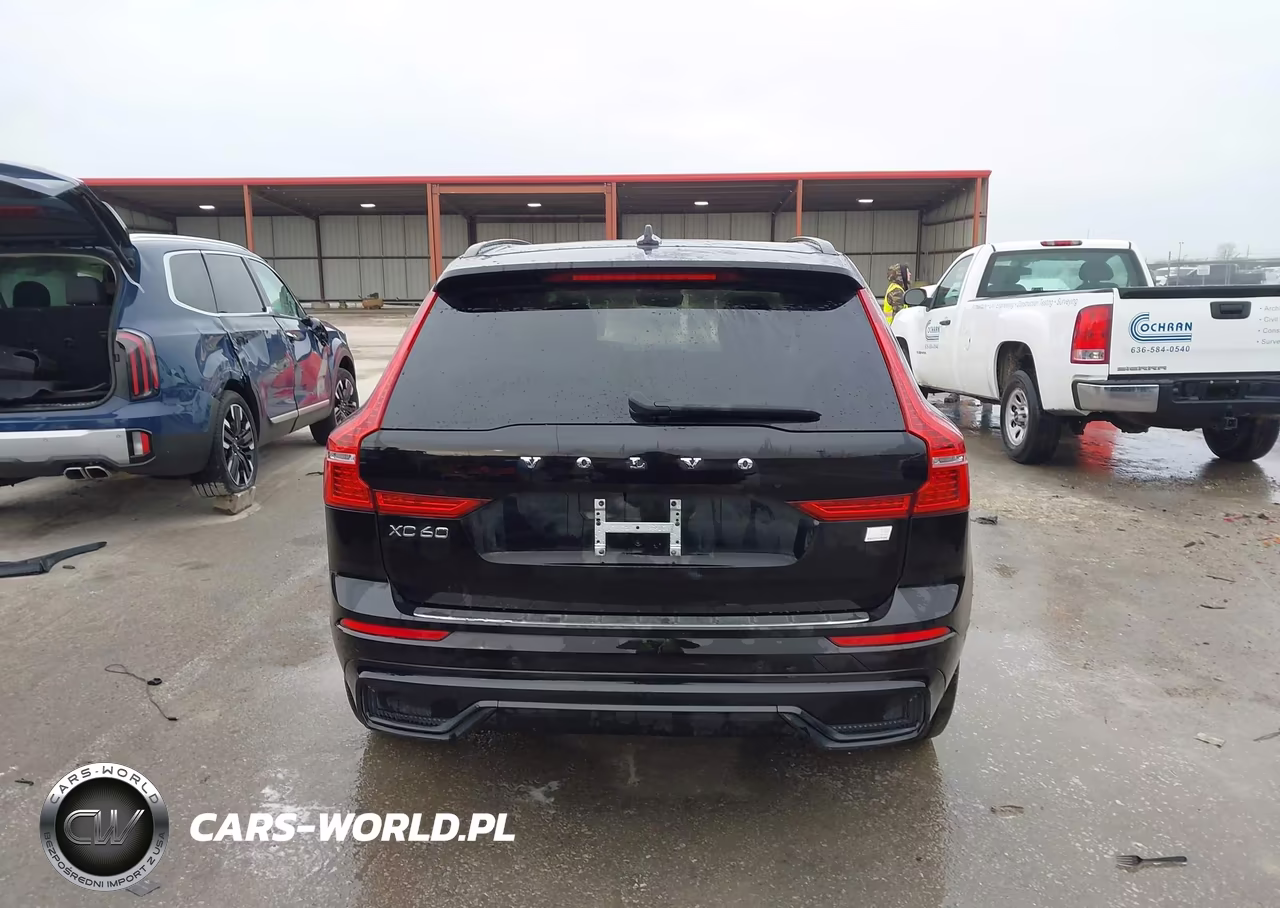 2024 Volvo Xc60 Recharge Plug-In Hybrid T8 Plus Dark Theme VIN:YV4H60DL2R1782974 - 17