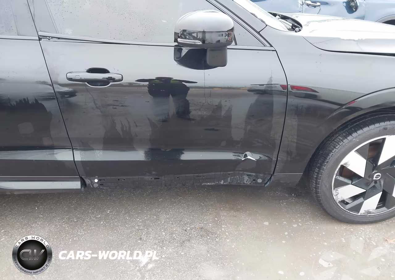 2024 Volvo Xc60 Recharge Plug-In Hybrid T8 Plus Dark Theme VIN:YV4H60DL2R1782974 - 18
