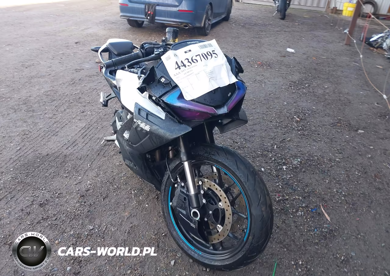 2025 Cf Moto 675Ss – zdjęcie 1 z 12