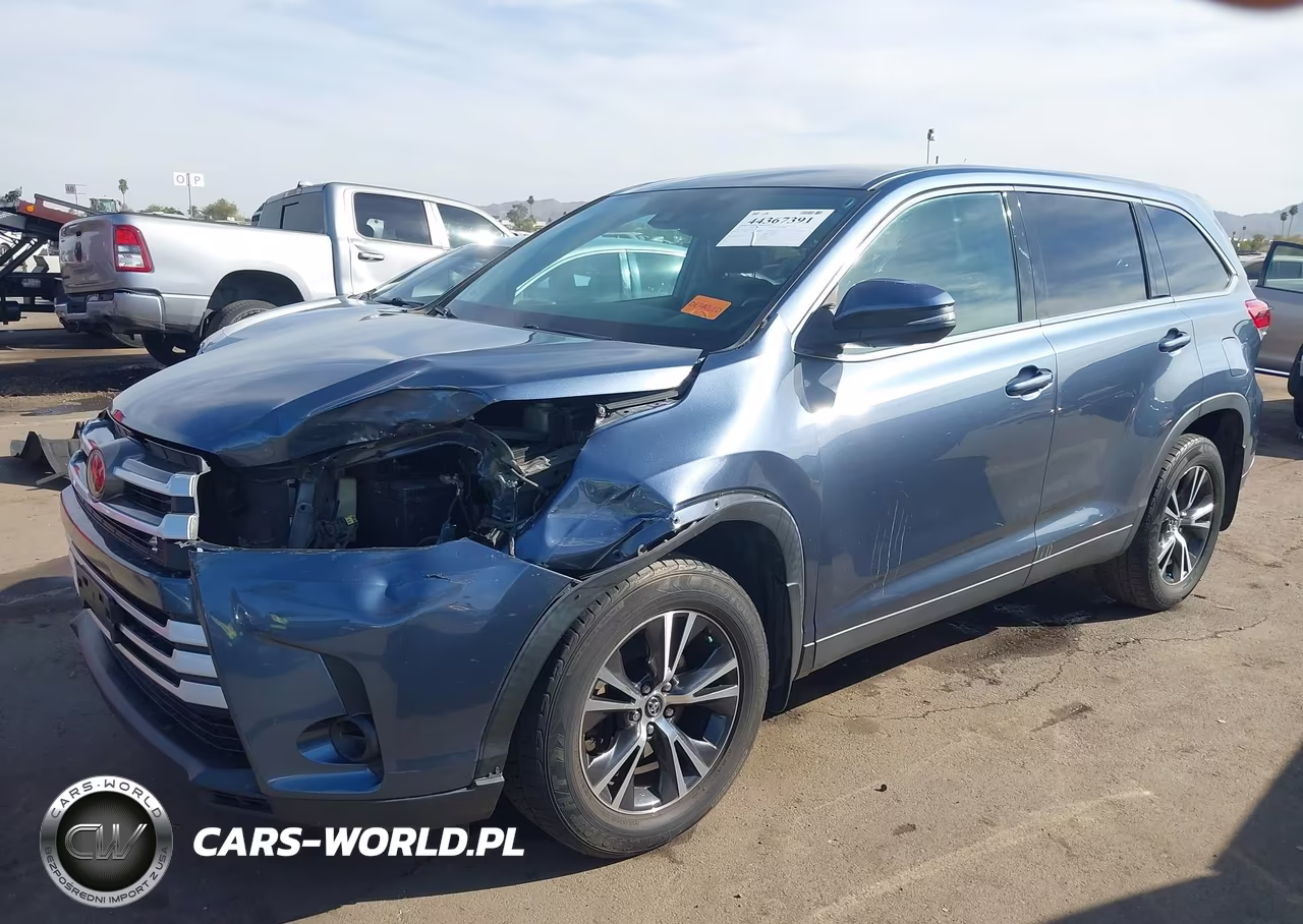 2019 Toyota Highlander Le VIN:5TDBZRFH9KS972471 - 6
