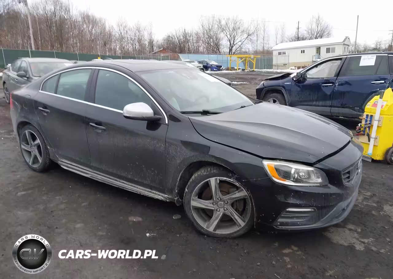 2014 Volvo S60 T6 R-Design