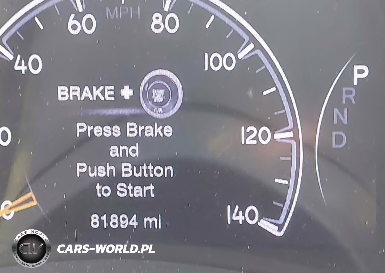 2019 Jeep Grand Cherokee Altitude 4X2 VIN:1C4RJEAG2KC823978 - 16
