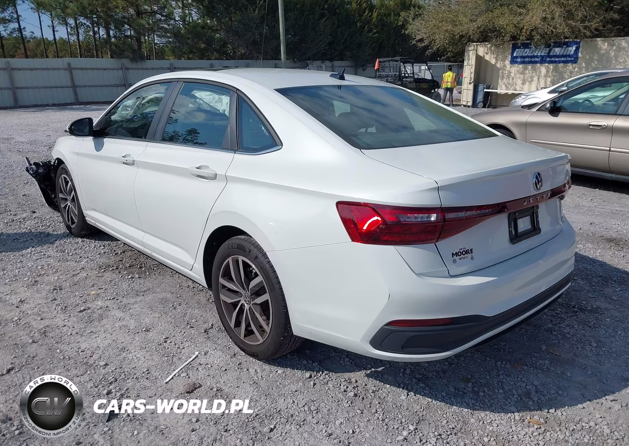 2025 Volkswagen Jetta 1.5T Se VIN:3VW7X7BU1SM069716 - 3