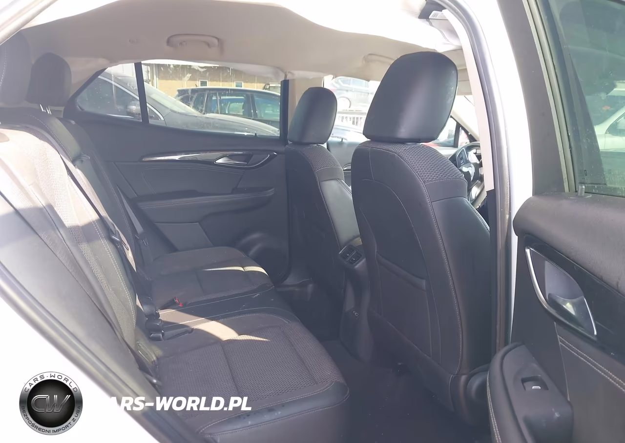 2022 Buick Envision Fwd Preferred VIN:LRBAZLR47ND053424 - 8