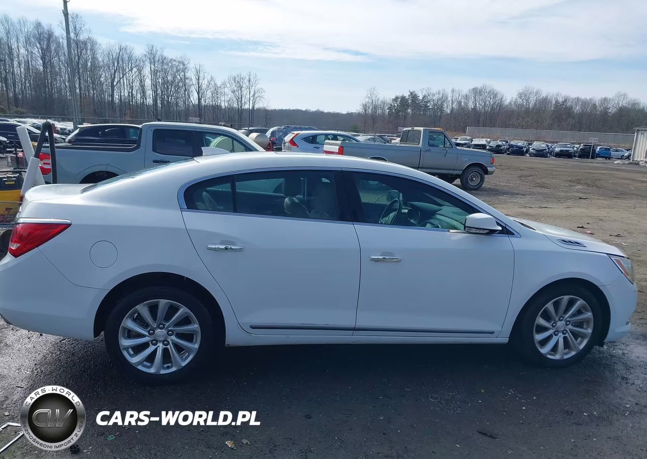 2016 Buick Lacrosse Leather VIN:1G4GB5G30GF176104 - 13