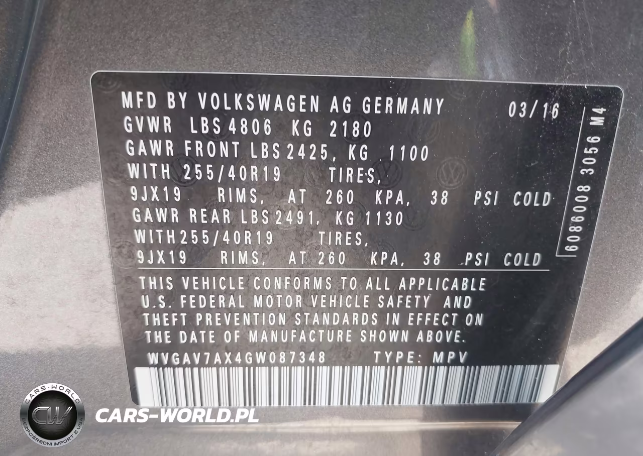 2016 Volkswagen Tiguan R-Line VIN:WVGAV7AX4GW087348 - 9