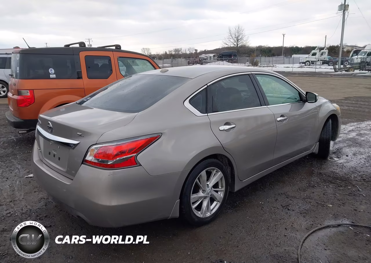 2015 Nissan Altima 2.5 Sl VIN:1N4AL3AP4FN879786 - 4