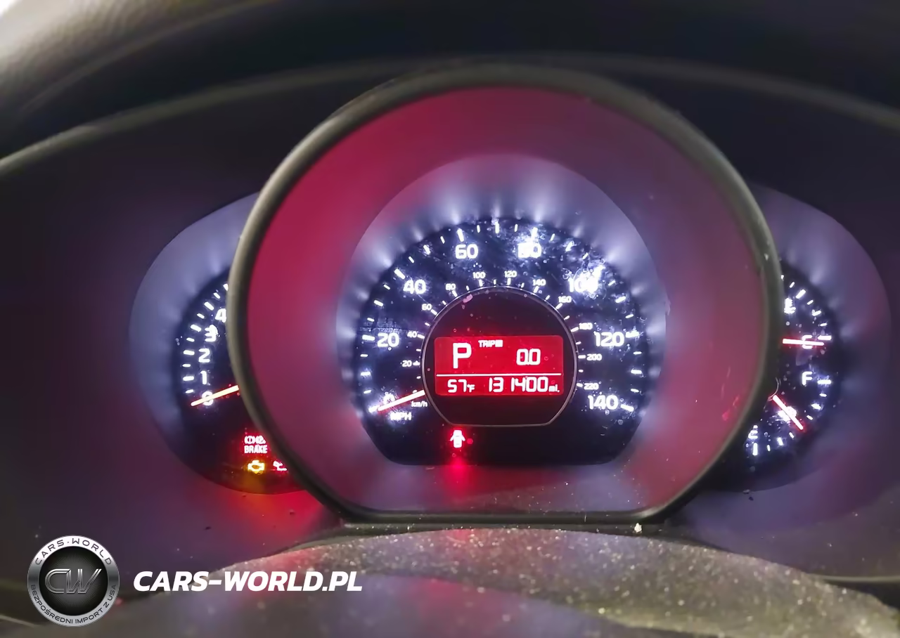 2018 Kia Soul VIN:KNDJN2A23J7902586 - 7
