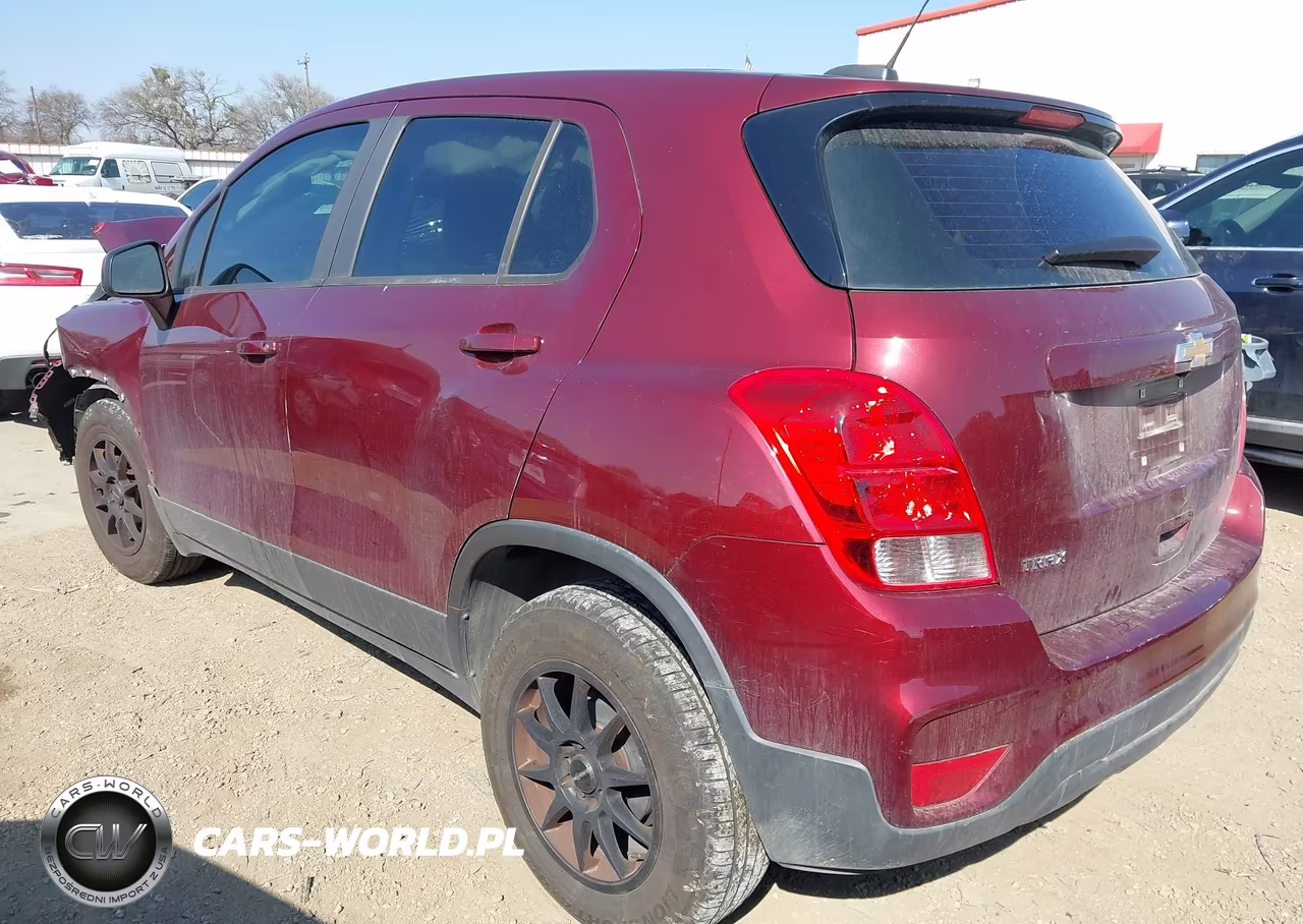 2017 Chevrolet Trax Ls VIN:3GNCJKSB2HL132977 - 3