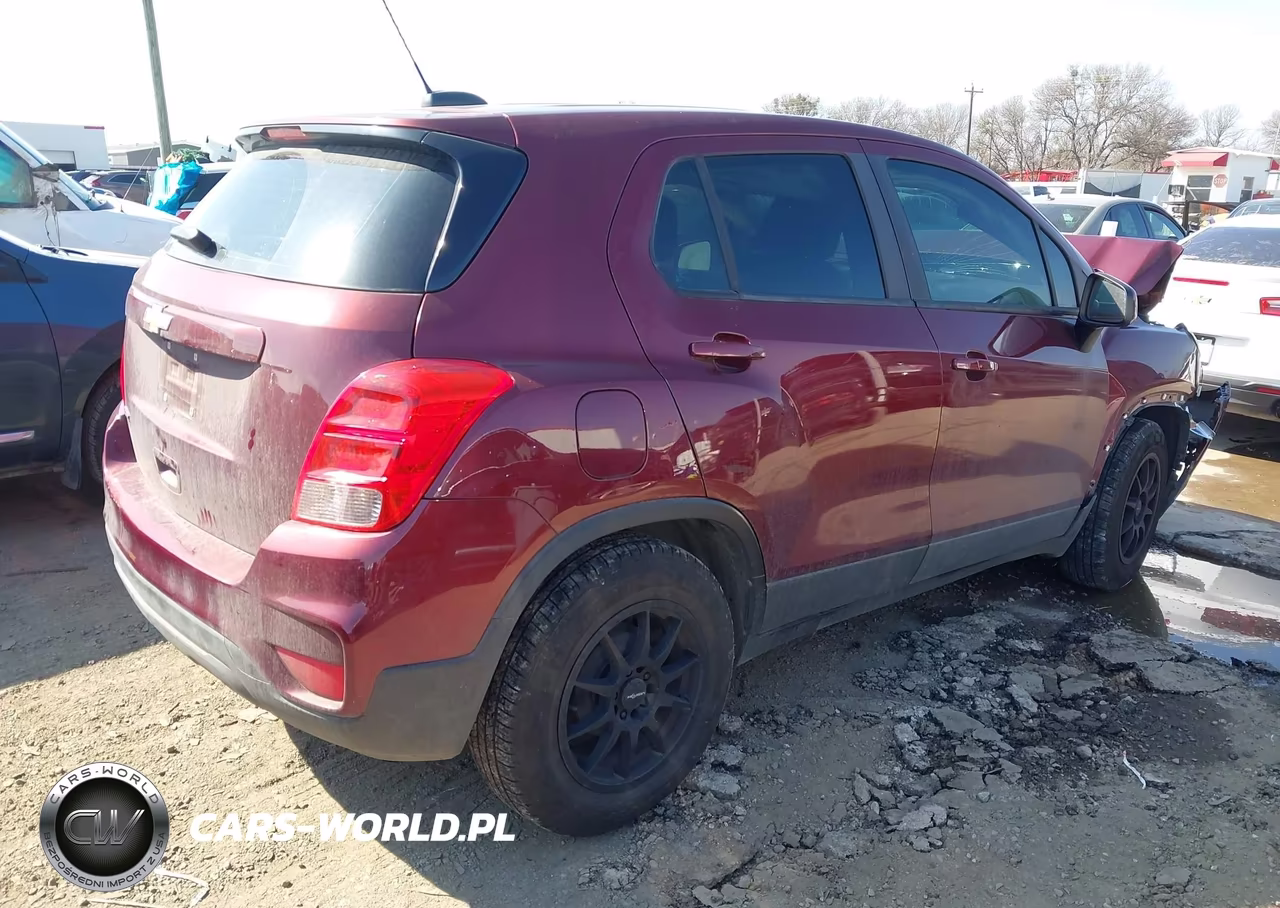2017 Chevrolet Trax Ls VIN:3GNCJKSB2HL132977 - 4
