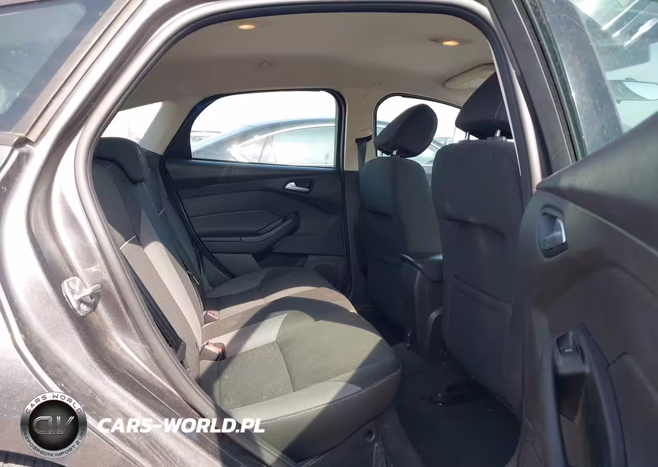 2014 Ford Focus Se VIN:1FADP3K28EL254015 - 8