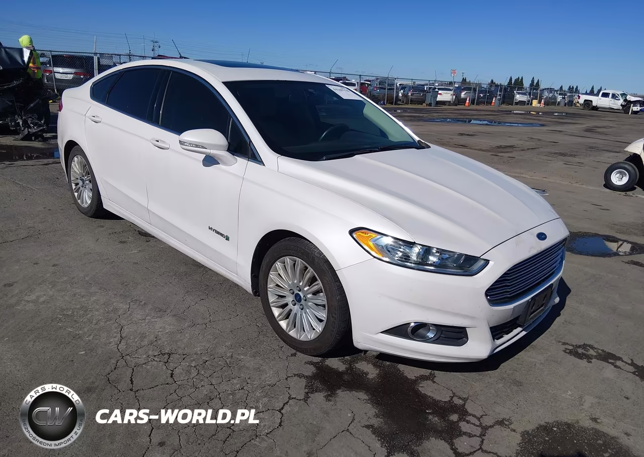 2016 Ford Fusion Hybrid Se – zdjęcie 1 z 16