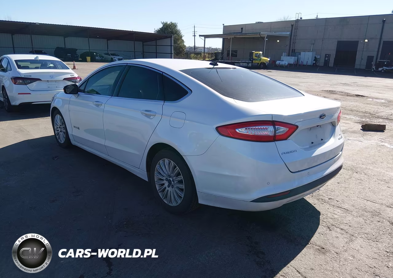 2016 Ford Fusion Hybrid Se VIN:3FA6P0LU9GR116012 - 3
