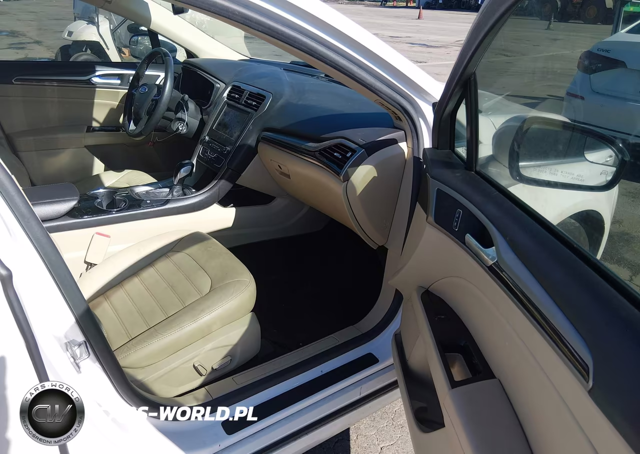 2016 Ford Fusion Hybrid Se VIN:3FA6P0LU9GR116012 - 5