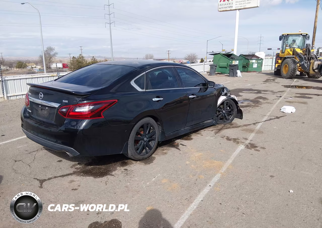 2017 Nissan Altima 2.5 Sr VIN:1N4AL3AP5HC188619 - 4
