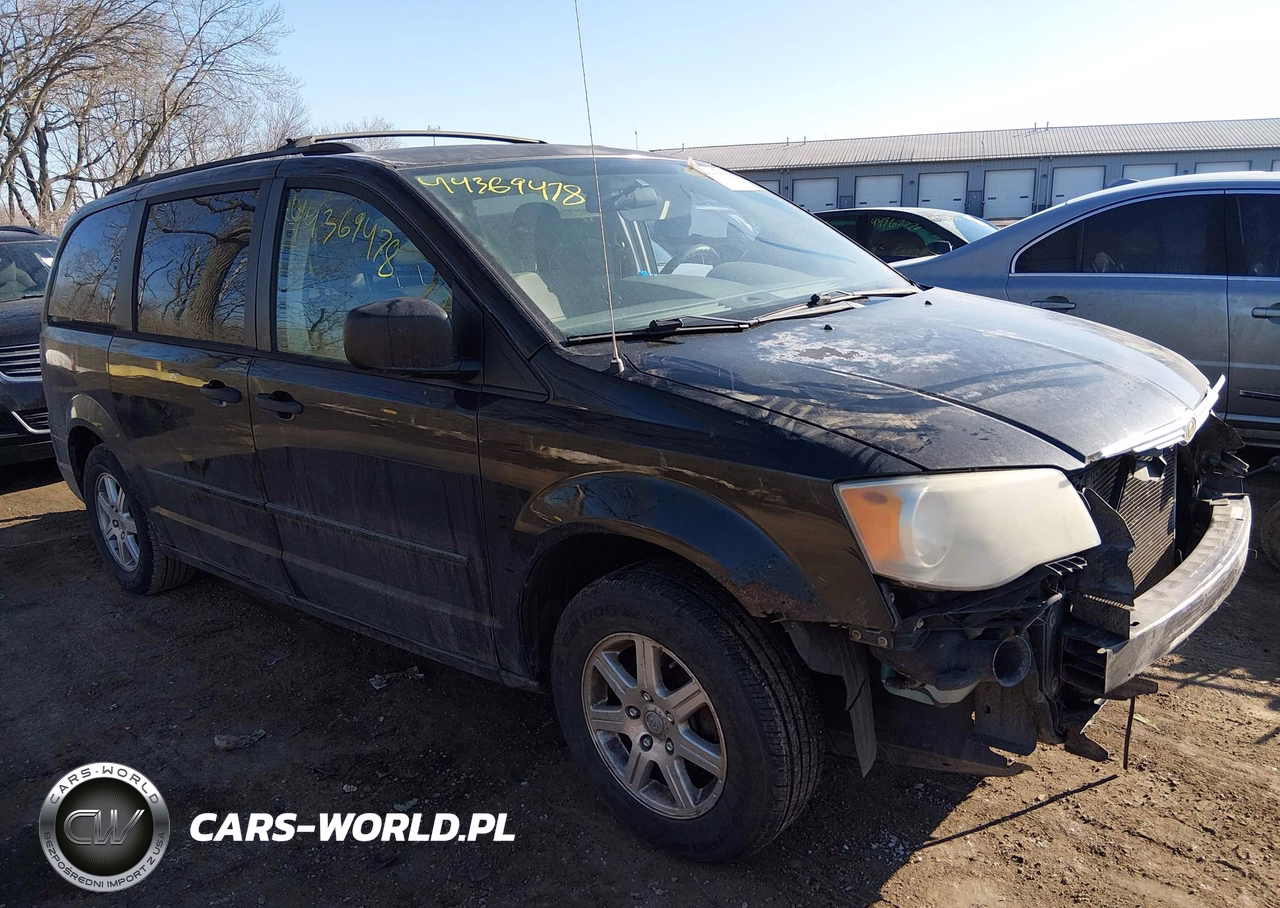 2008 Chrysler Town & Country Lx
