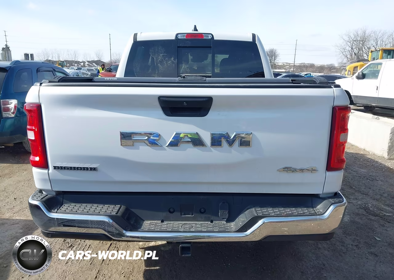 2025 Ram 1500 Big Horn 4X4 5'7 Box VIN:1C6RRFFGXSN540148 - 16