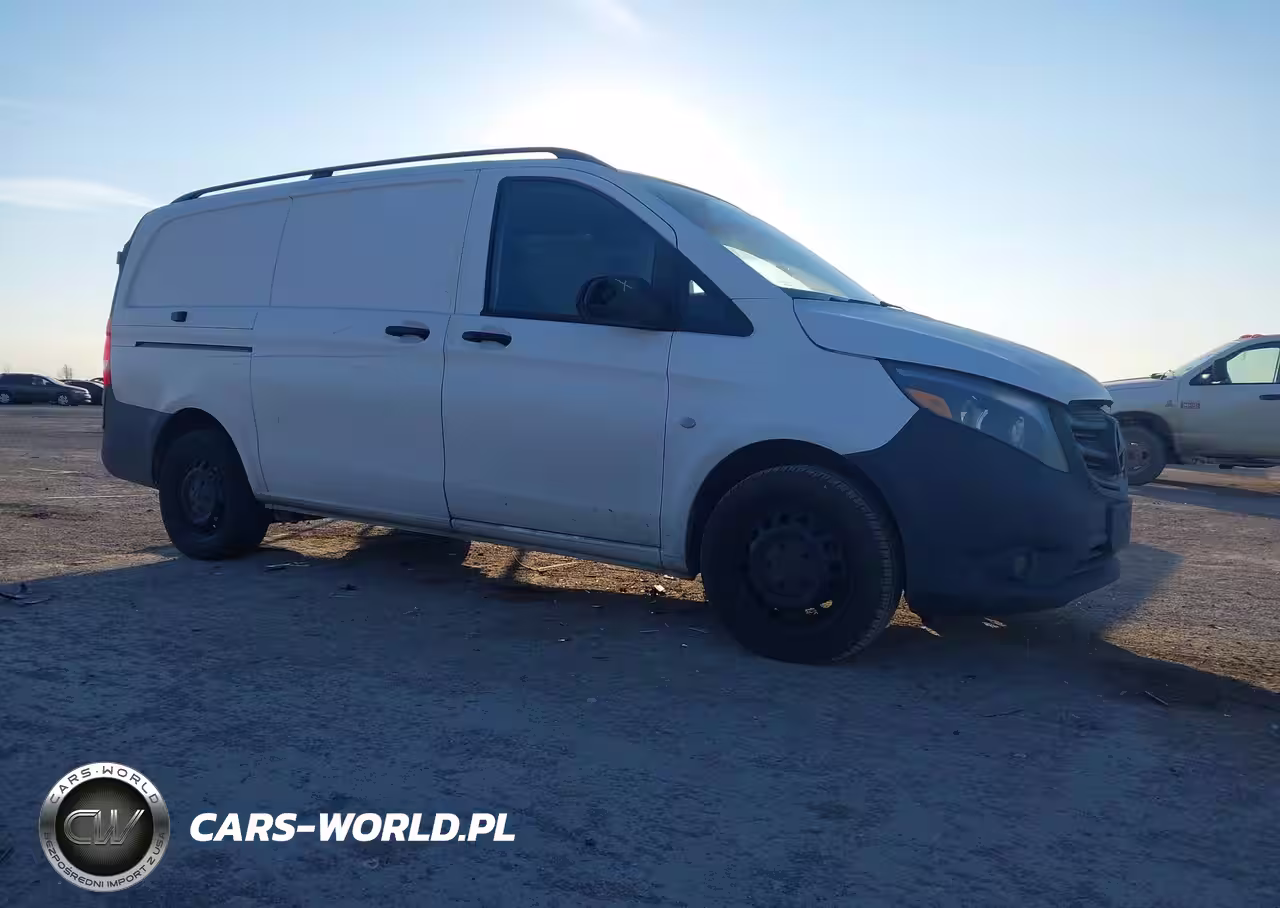 2016 Mercedes-Benz Metris