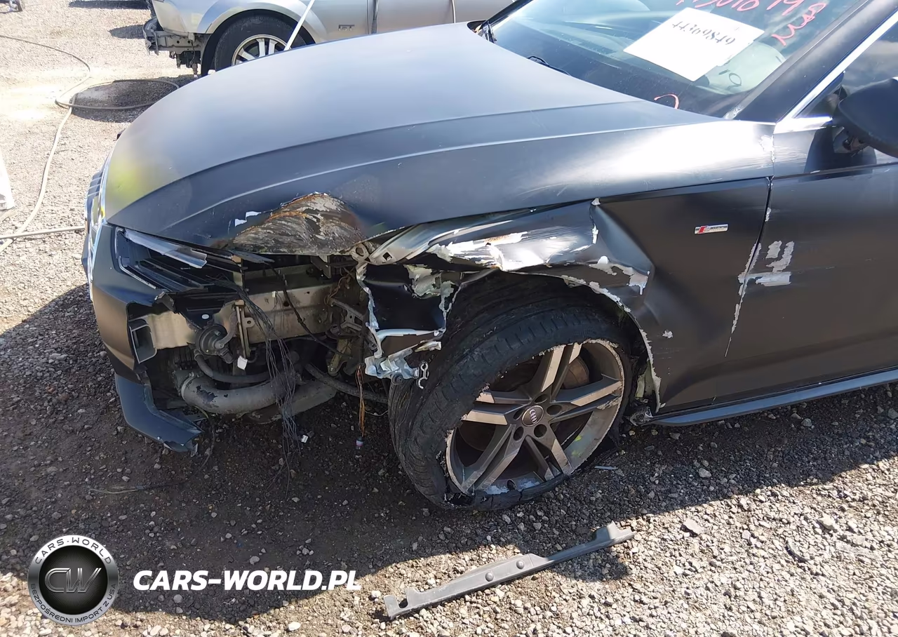2018 Audi A4 2.0T Premium-2.0T Tech Premium VIN:WAUENAF47JA072409 - 6