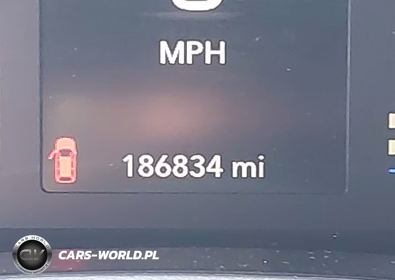 2017 Chrysler Pacifica Touring-L VIN:2C4RC1BG6HR805243 - 15
