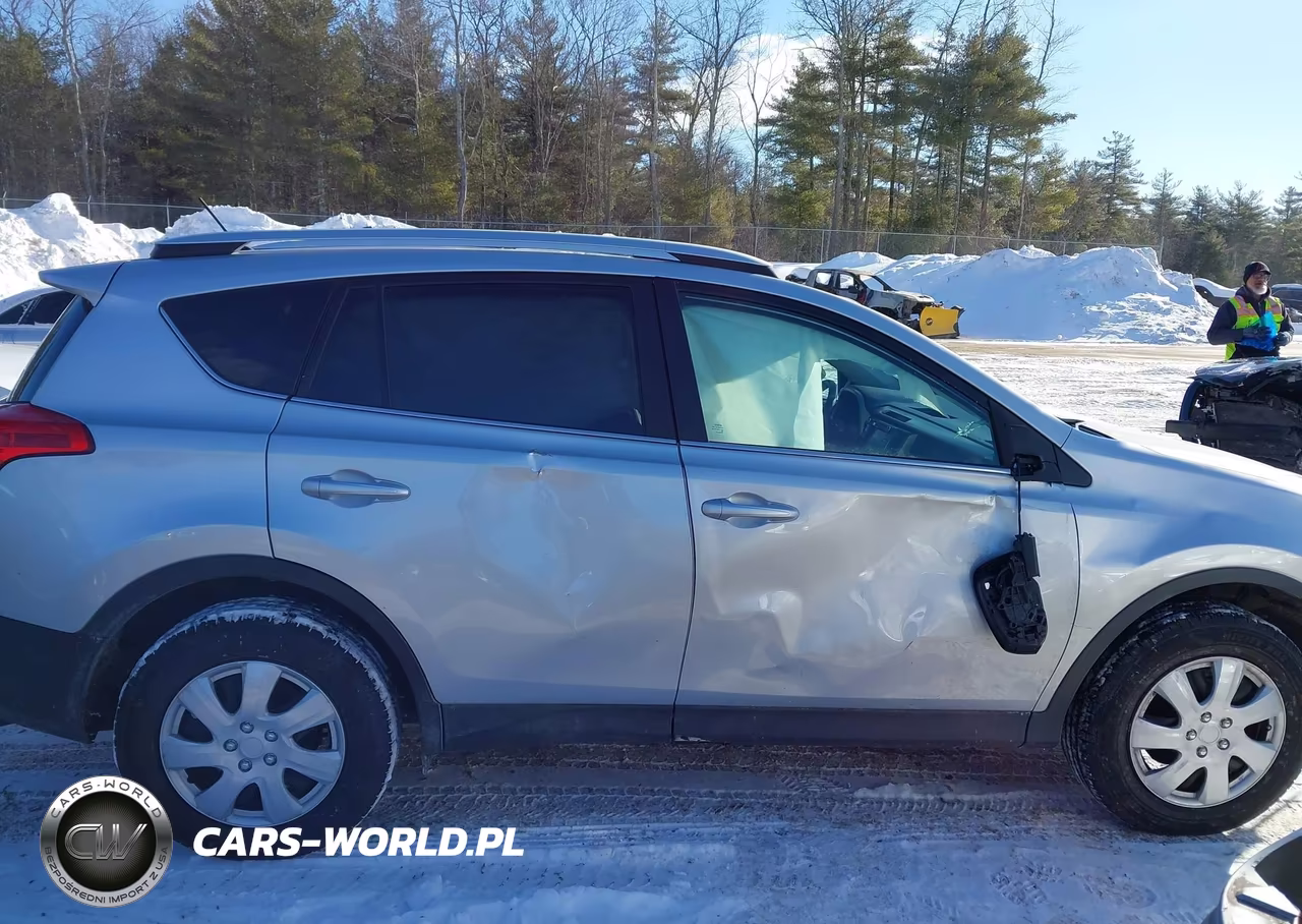 2015 Toyota Rav4 Le VIN:2T3BFREV0FW384222 - 13