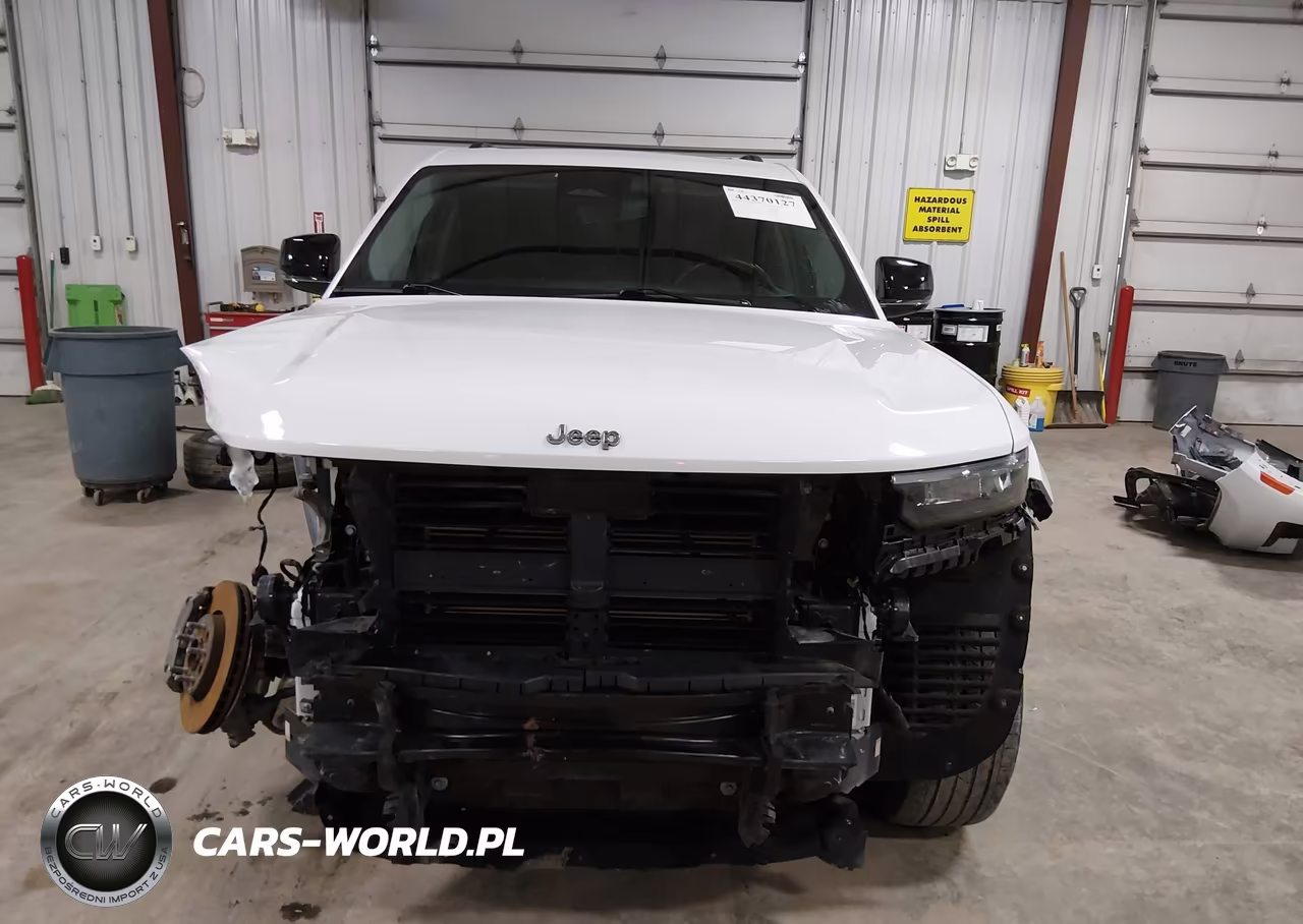 2021 Jeep Grand Cherokee L Limited 4X4 VIN:1C4RJKBGXM8137254 - 13