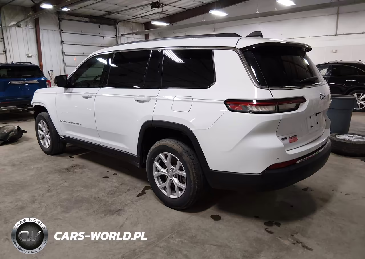2021 Jeep Grand Cherokee L Limited 4X4 VIN:1C4RJKBGXM8137254 - 3