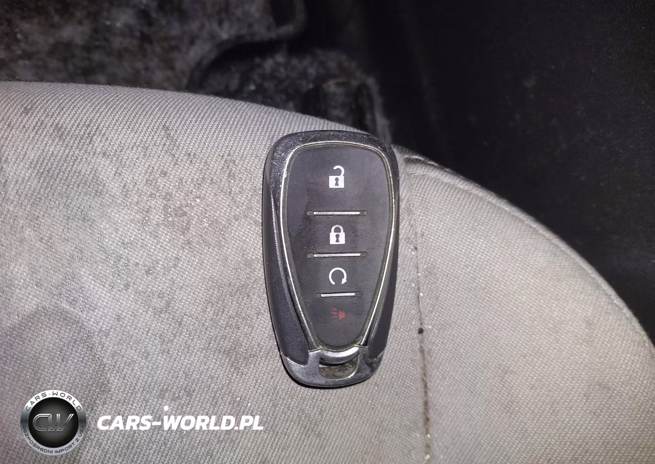 2019 Chevrolet Equinox Ls VIN:3GNAXSEV2KS644330 - 11