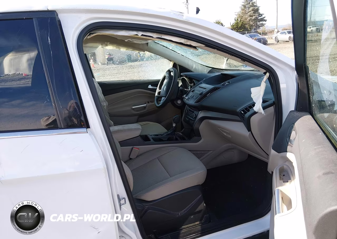 2017 Ford Escape Se VIN:1FMCU9GD2HUC81040 - 5