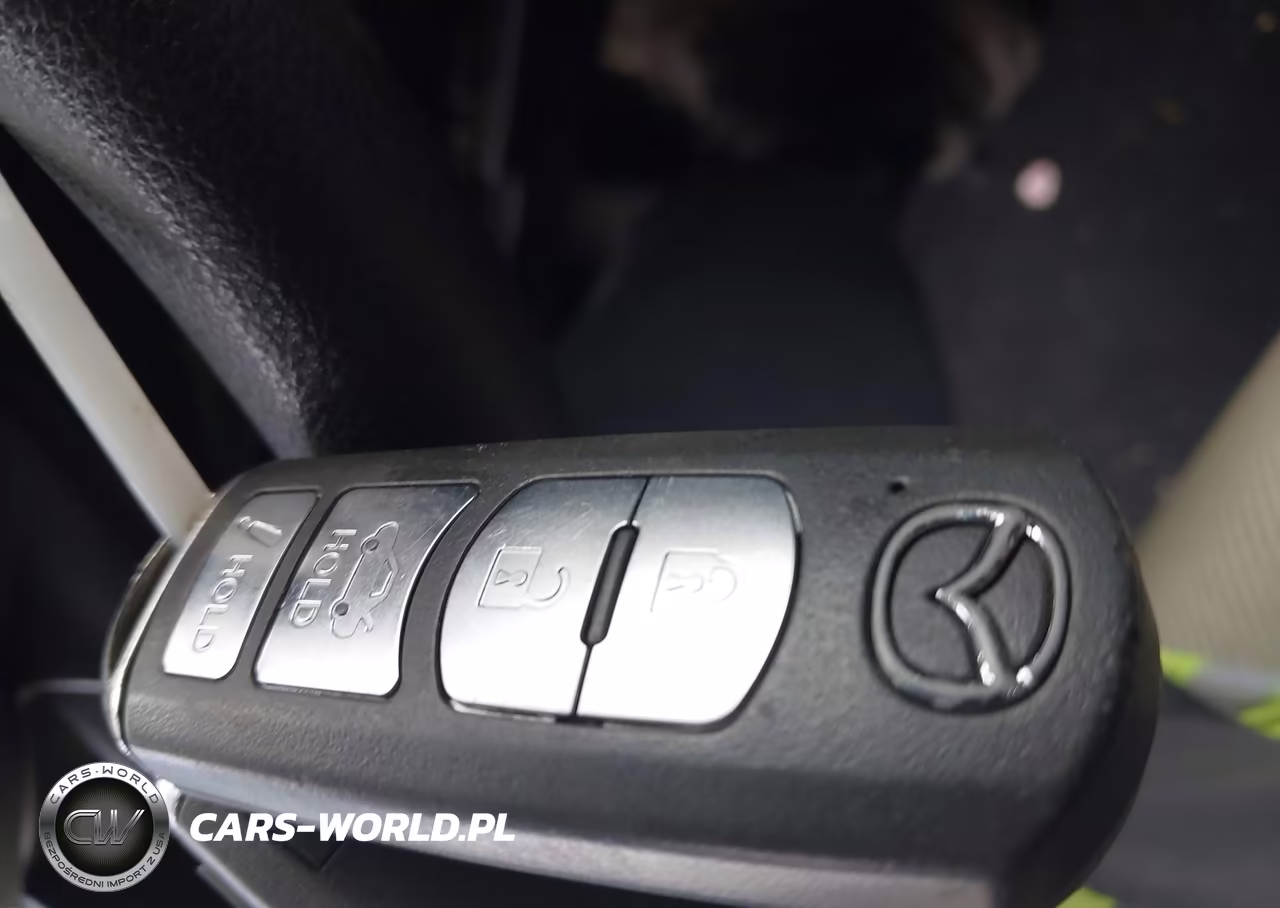 2017 Mazda Mazda3 Sport VIN:3MZBN1U76HM124741 - 11