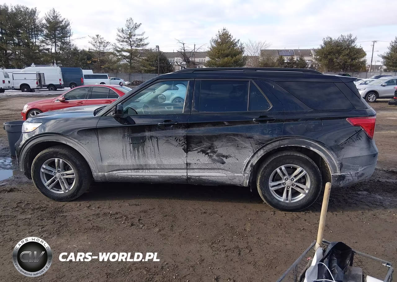 2023 Ford Explorer Xlt VIN:1FMSK8DH6PGB07813 - 14