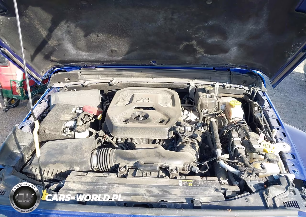 2020 Jeep Wrangler Unlimited Sahara 4X4 VIN:1C4HJXEN0LW267945 - 10