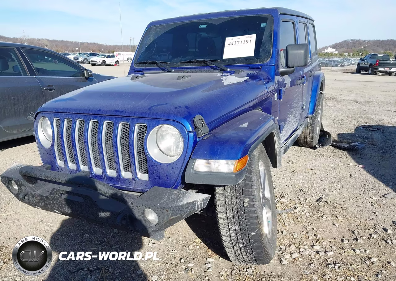 2020 Jeep Wrangler Unlimited Sahara 4X4 VIN:1C4HJXEN0LW267945 - 2