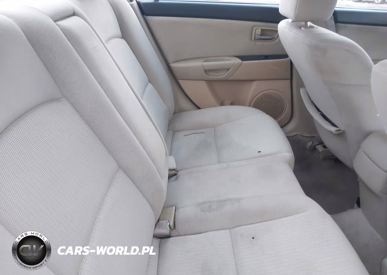2007 Mazda Mazda3 I Touring VIN:JM1BK12F471682525 - 8