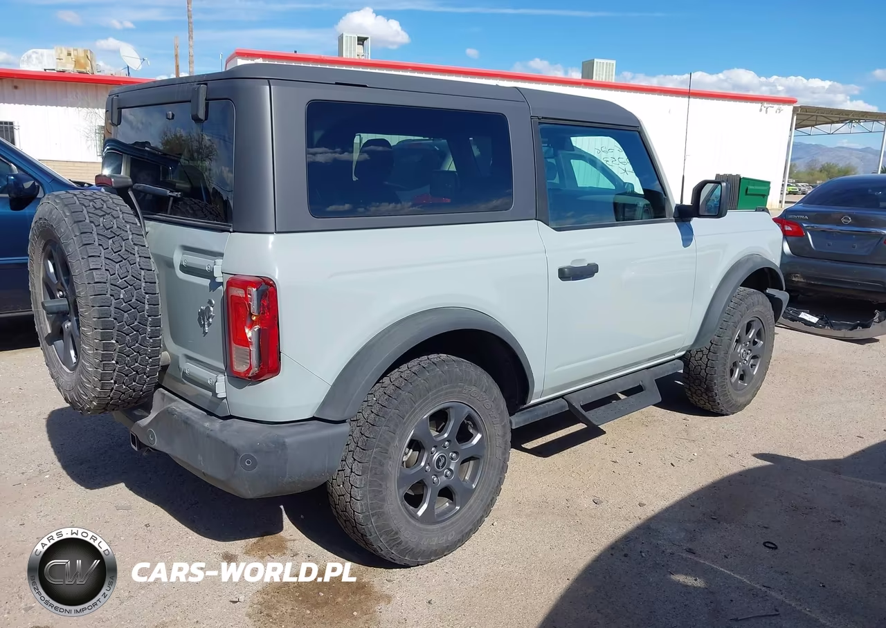 2022 Ford Bronco Big Bend VIN:1FMDE5AH7NLB27303 - 4