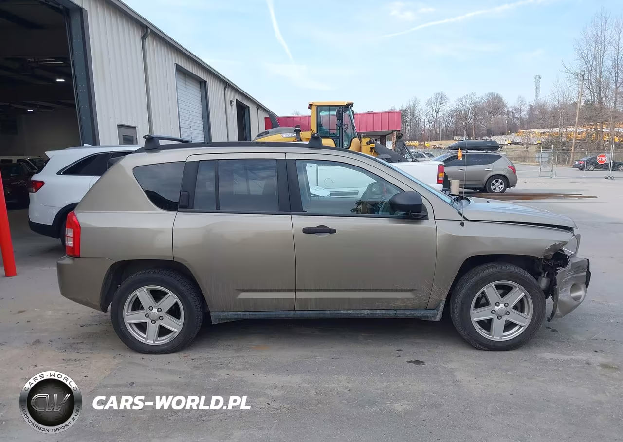 2007 Jeep Compass Sport VIN:1J8FT47W07D180756 - 13