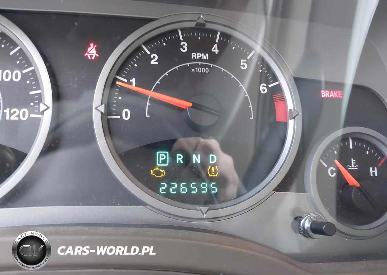2007 Jeep Compass Sport VIN:1J8FT47W07D180756 - 15