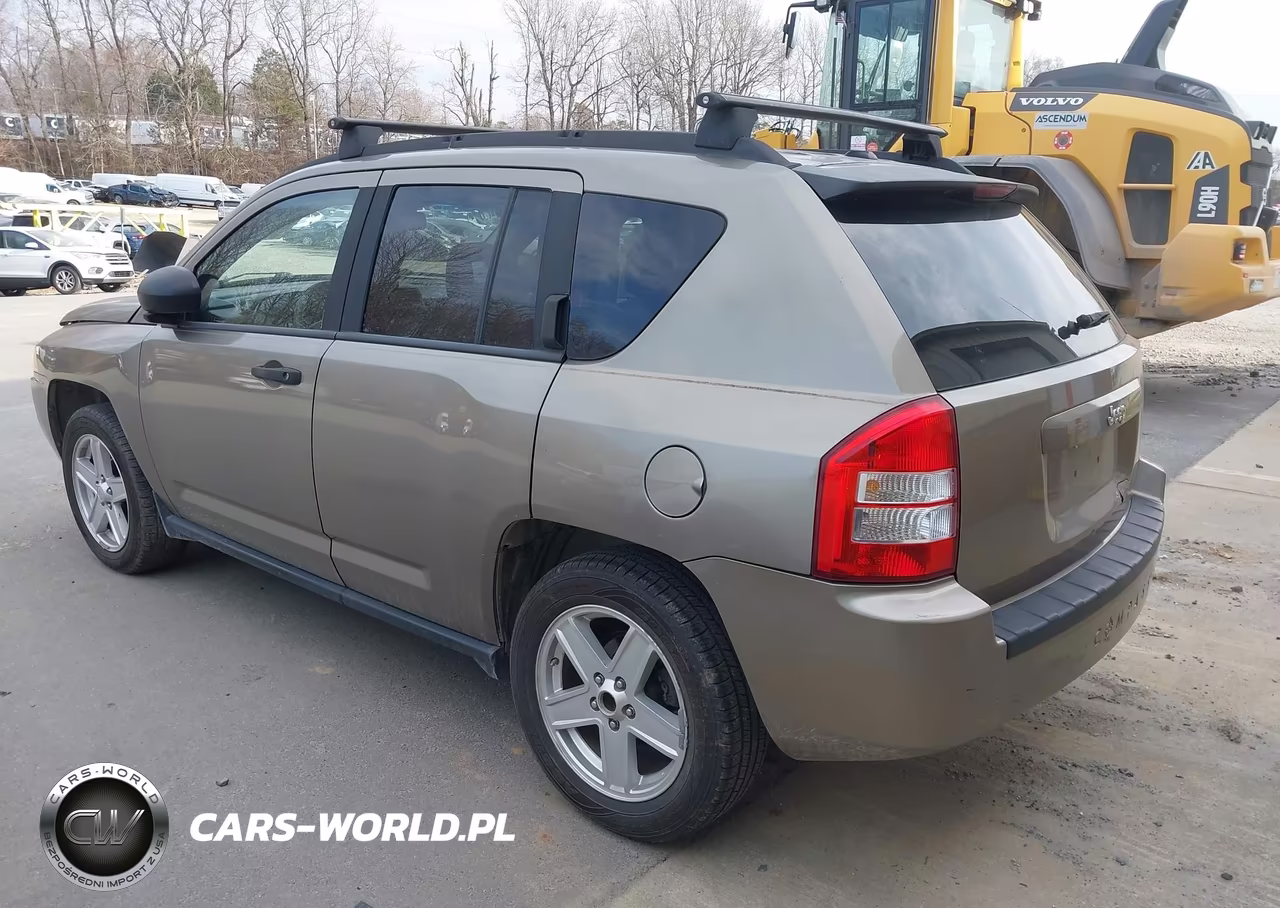 2007 Jeep Compass Sport VIN:1J8FT47W07D180756 - 3