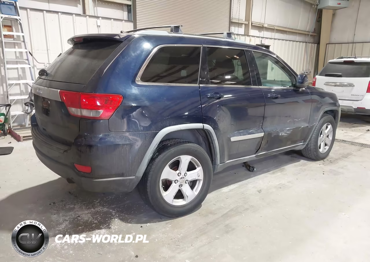 2012 Jeep Grand Cherokee Laredo VIN:1C4RJFAG6CC160387 - 4