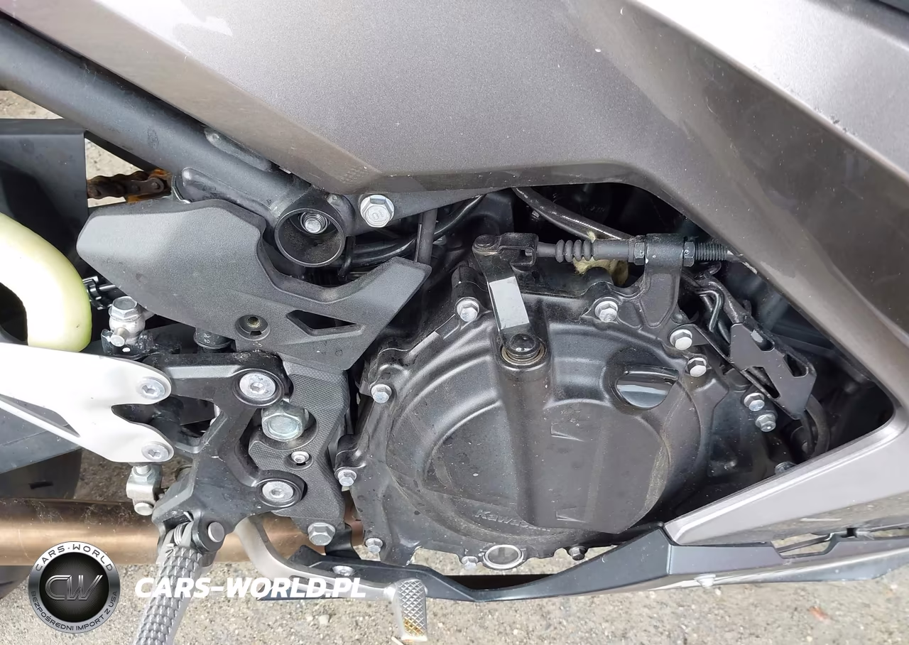2022 Kawasaki Ex400 VIN:JKAEXKG14NDAJ0815 - 8