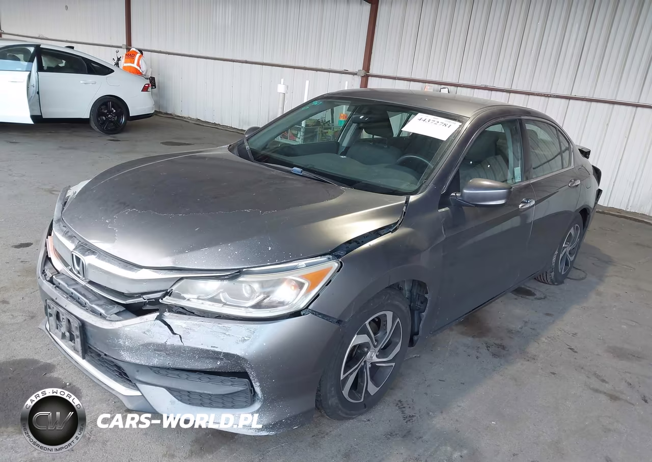 2017 Honda Accord Lx VIN:1HGCR2F32HA137108 - 2