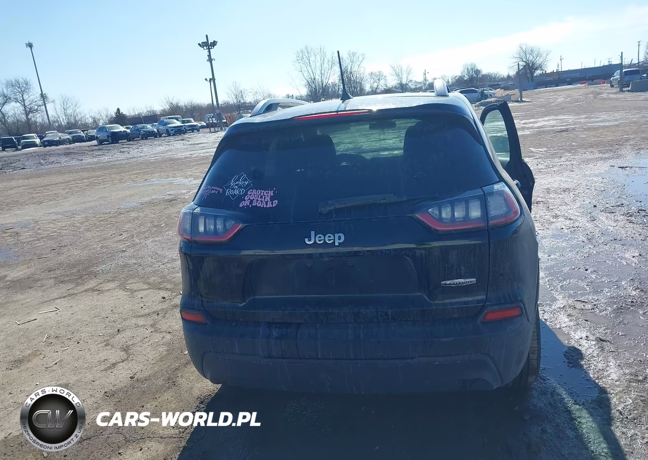 2019 Jeep Cherokee Latitude Fwd VIN:1C4PJLCB4KD221512 - 16