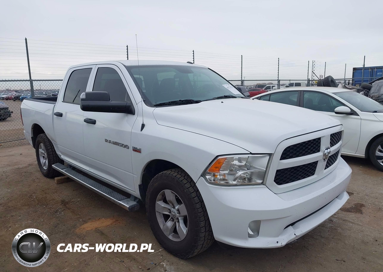 2017 Ram 1500 Express 4X4 5'7 Box