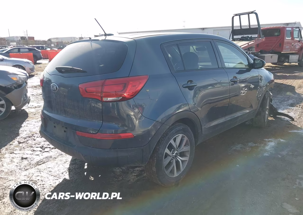 2016 Kia Sportage Lx VIN:KNDPB3AC6G7809359 - 4