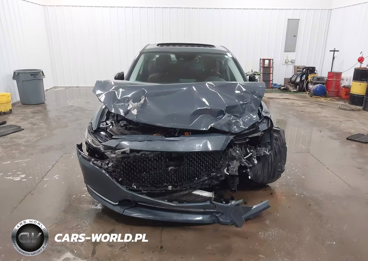2021 Mazda Mazda6 Carbon Edition VIN:JM1GL1WY2M1608921 - 11