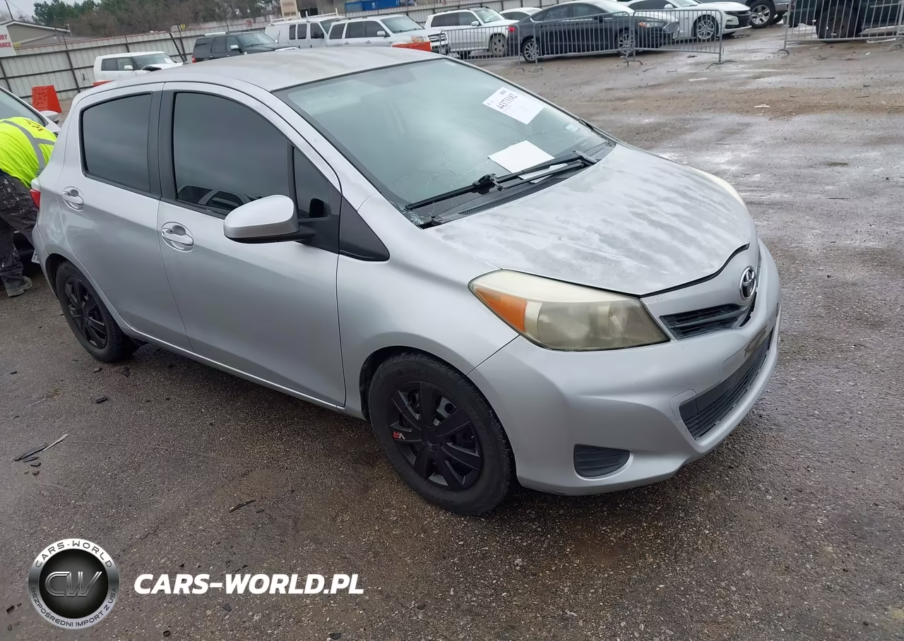 2014 Toyota Yaris Le (Tmc-Cbu Plant)