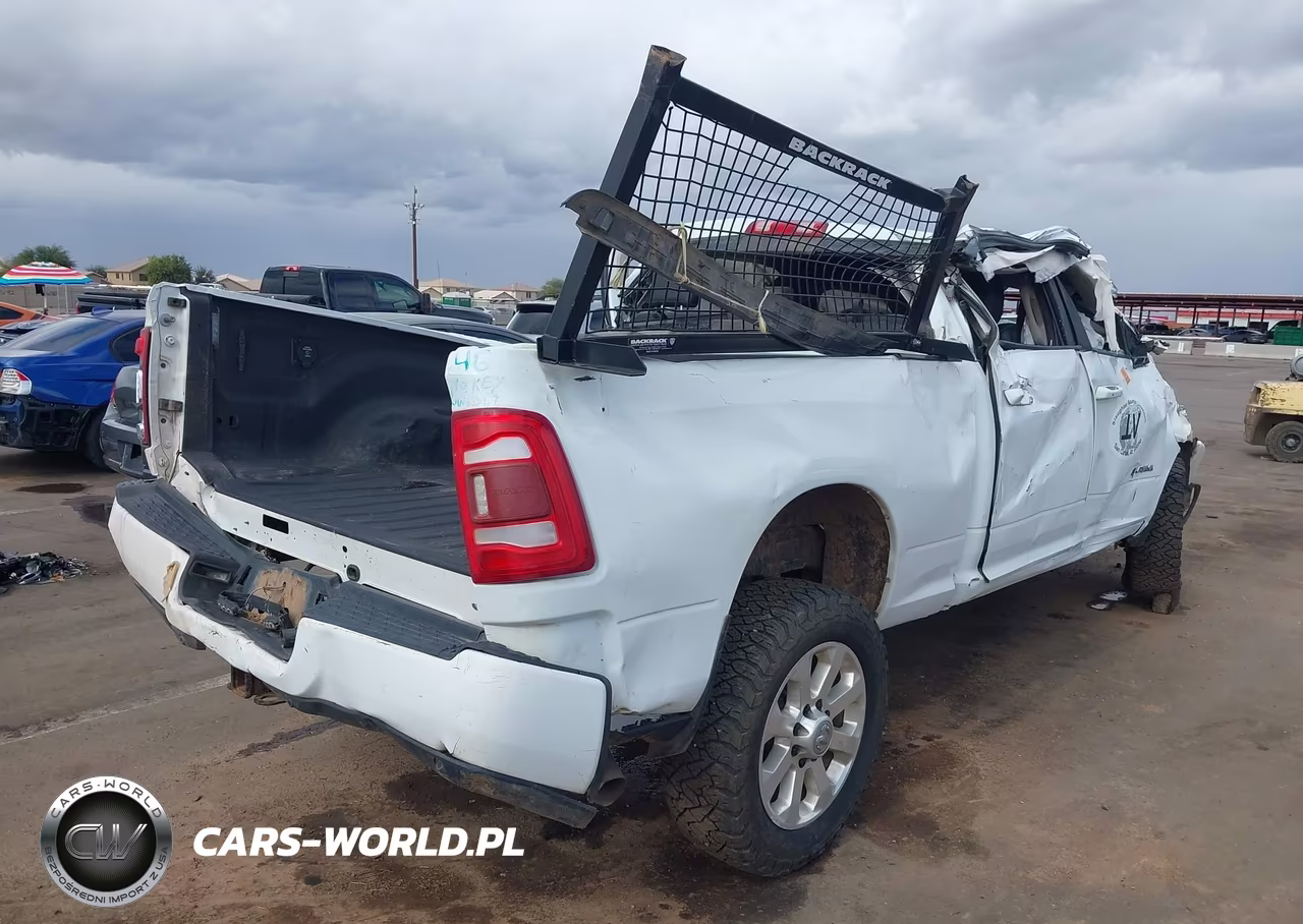2023 Ram 2500 Laramie 4X4 6'4 Box VIN:3C6UR5FL4PG533939 - 4