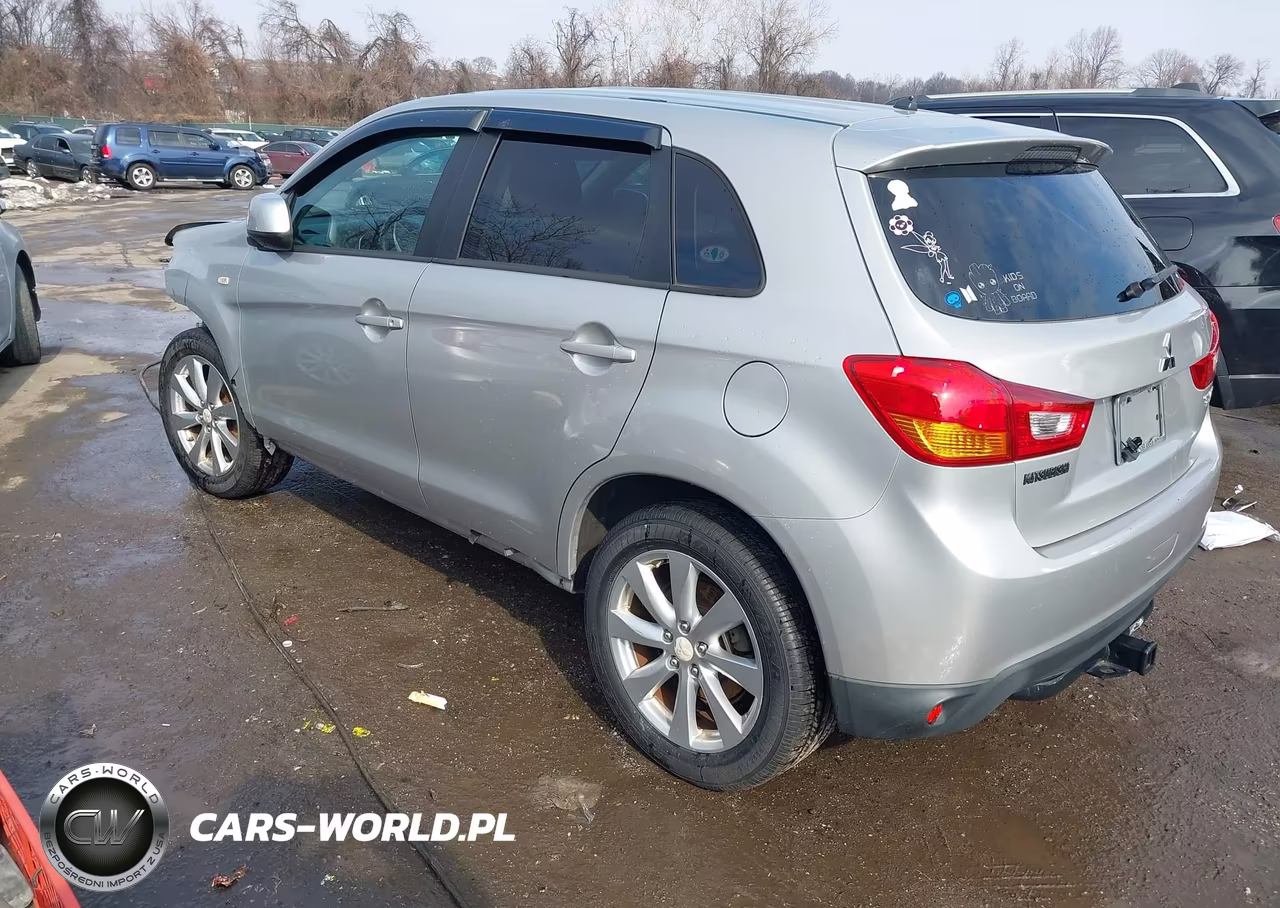 2015 Mitsubishi Outlander Sport Es VIN:4A4AP3AU0FE053045 - 3